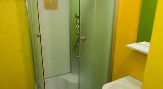 Гостиница Hostel Loft Краснодар Двухместный номер с 2 отдельными кроватями-1